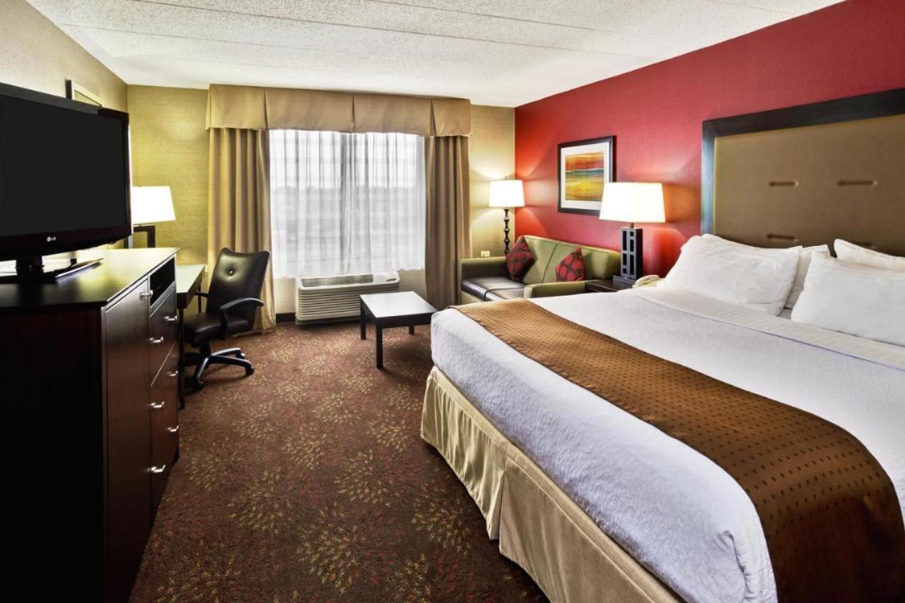 Holiday Inn Hotel & Suites Chicago Northwest - Elgin By Ihg Extérieur photo