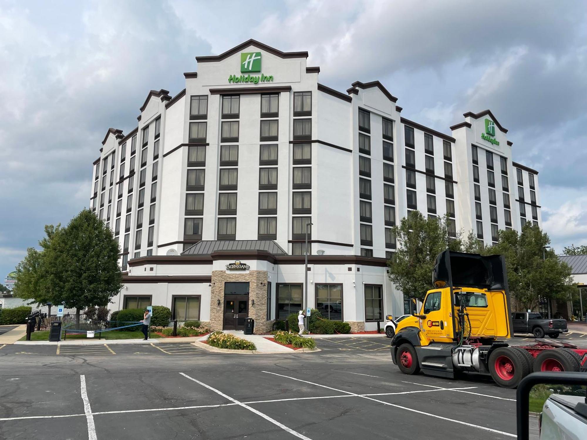 Holiday Inn Hotel & Suites Chicago Northwest - Elgin By Ihg Extérieur photo